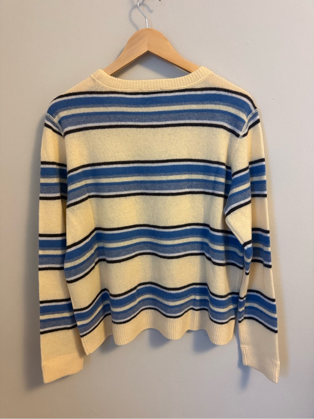 Reformation Boyfriend Cashmere Sweater -Parmesan Multi Stripe- Size S - Picture 5 of 8